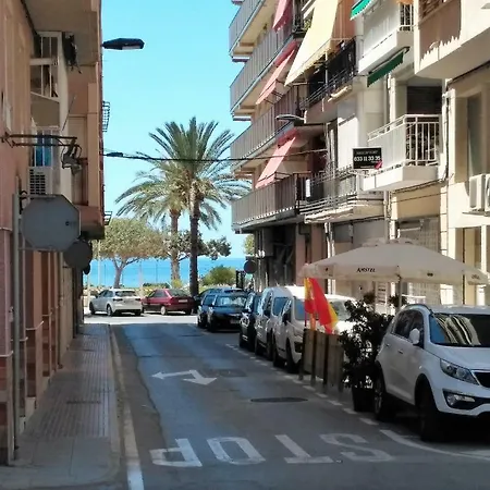 Apartamento A 50 Metros De La Playa En Apartment *